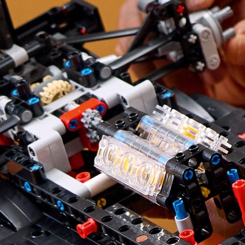 LEGO® Technic: Mercedes-Amg F1 W14 E Performance - Toysmart_014