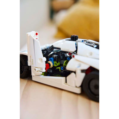 LEGO®Technic: Hipercoche Koenigsegg Jesko Absolut Blanco - Toysmart_009