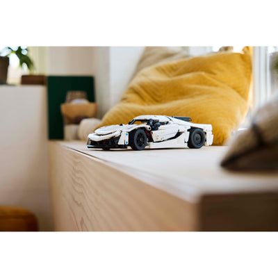 LEGO®Technic: Hipercoche Koenigsegg Jesko Absolut Blanco - Toysmart_010